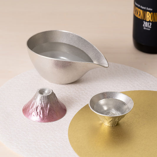 NOUSAKU Sakura Fuji Japanese pure tin sake set with Mt Fuji cups and Katakuchi