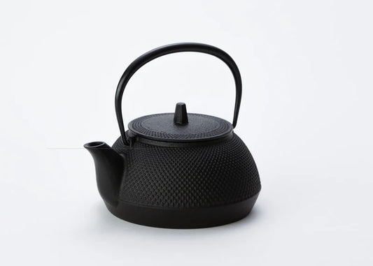 Iwachu - Iron kettle and teapot, 5-inch new Arare, IH compatible