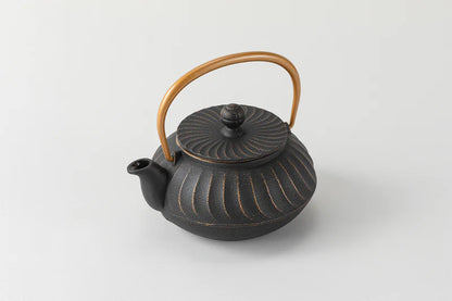 Iwachu - Teapot type 5 wave (goldblack)