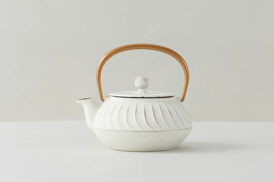 Iwachu - Teapot type 5 wave (gold/hemp color)