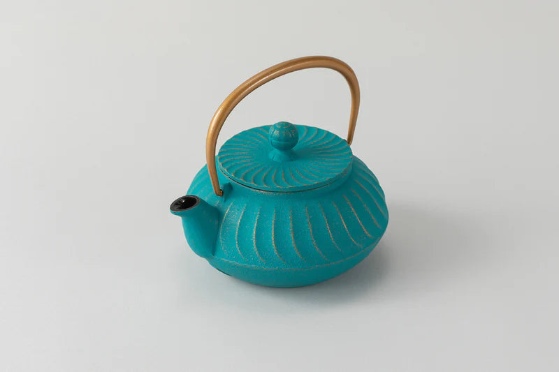 Iwachu - Teapot type 5 wave (gold/turquoise blue) turquoise gold