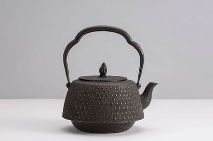 Iwachu - Iron kettle 18 type tortoise shell with shoulder