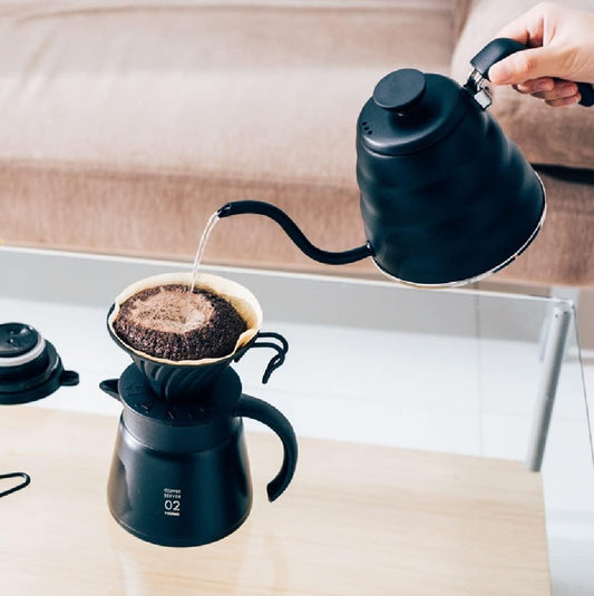 HARIO - V60 Drip Kettle, Buono, Practical Capacity 800 ml, Direct Fire/IH Compatible, Matte Black, Made in Japan