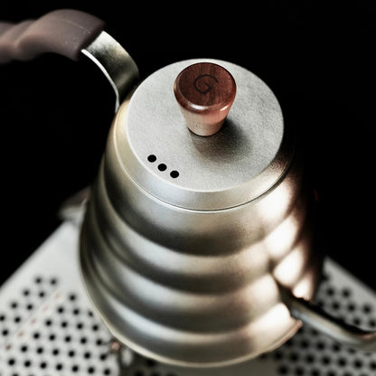 HARIO - V60 Drip Kettlevono, Titanium, Practical Capacity, 20.3 fl oz (600 ml), Lightweight, Outdoor, Titanium, Gray, Induction Not Compatible