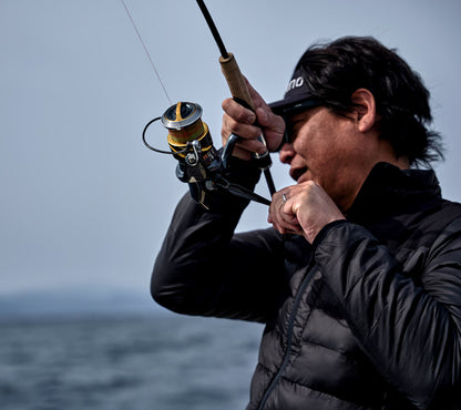 Shimano - 25 Stella SW 10000PG Spinning Reel