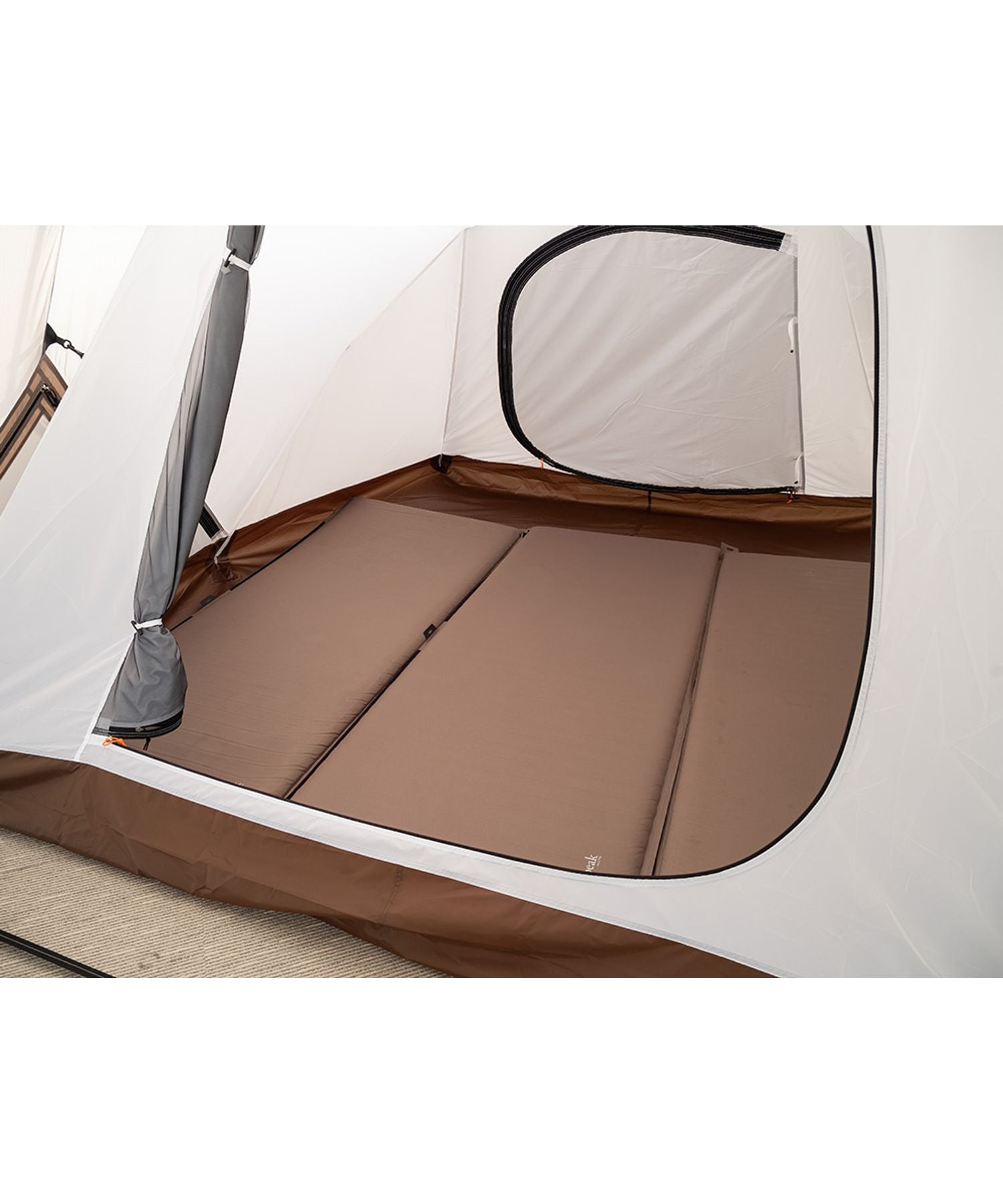 Snow Peak Land Nest M tent and tarp set for 3–4 person camping