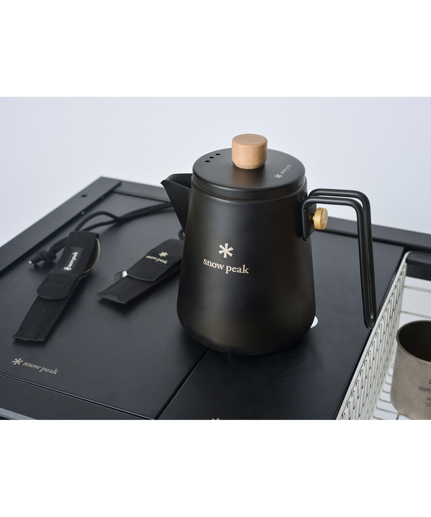 Snow Peak - フィールドバリスタ ケトル ブラック - オンライン限定