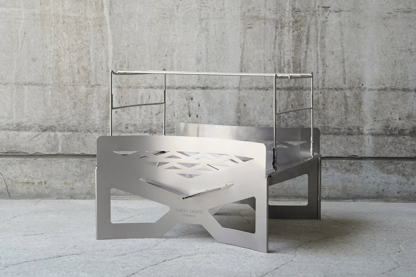 TOKYO CRAFTS - MAKULITE Titanium Fire Pit